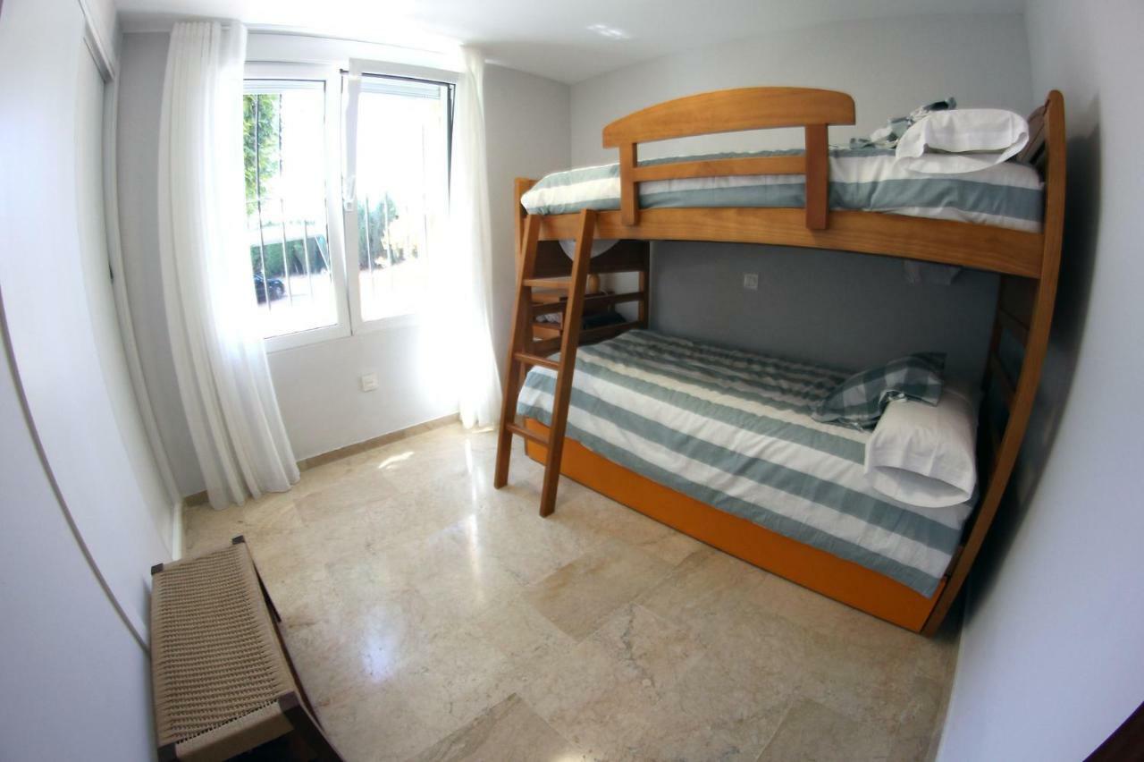 Playa Bella 3-1E Lägenhet Estepona Exteriör bild